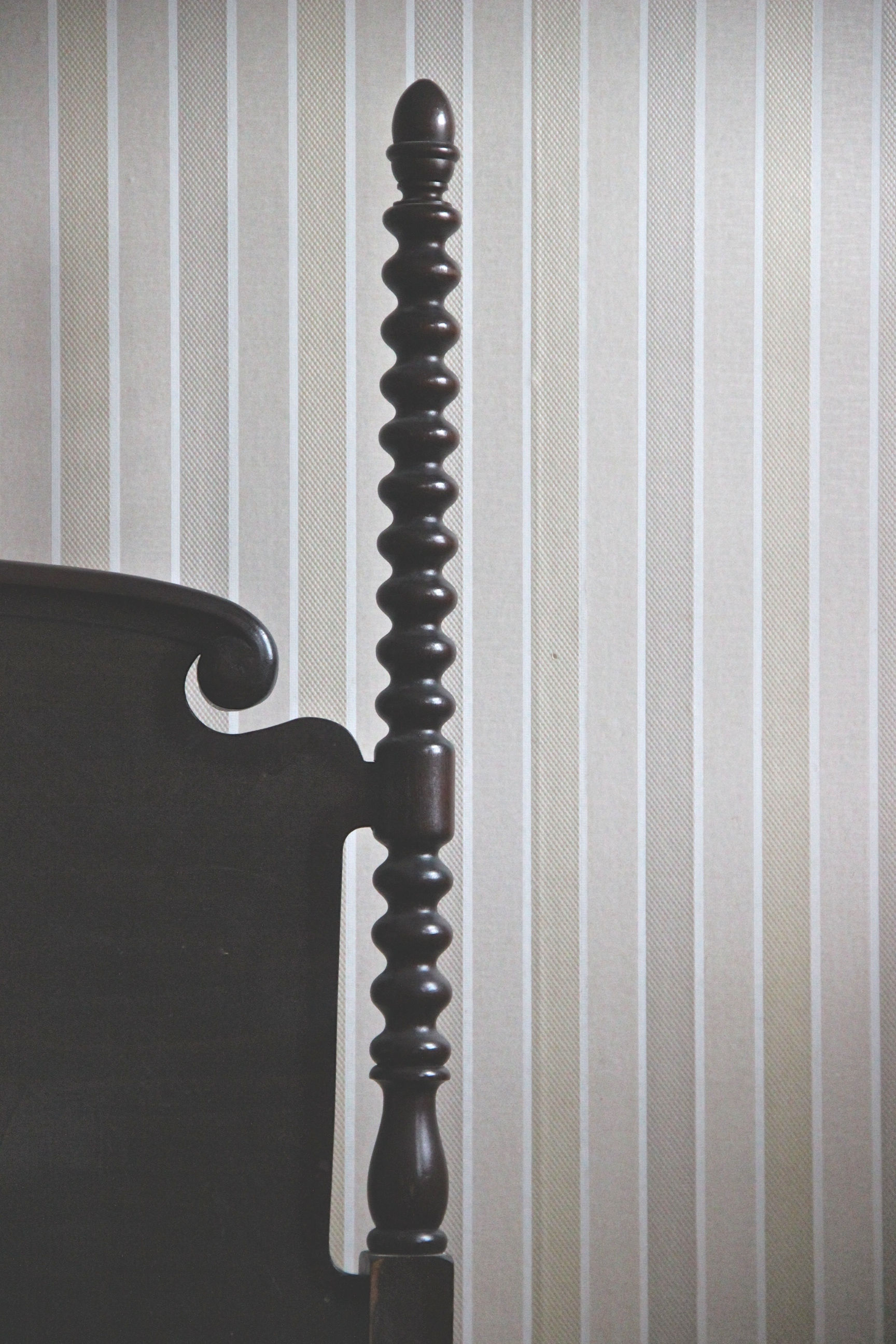 Pair of Antique Spindle Post Twin Beds