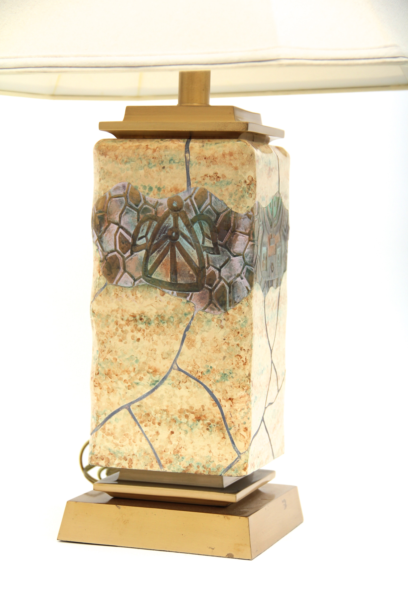 Leeazanne Lam Lee Table Lamp