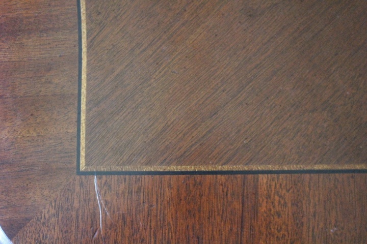 Thomasville Impressions "Trafalgar" Diningroom Table & 8 Chairs