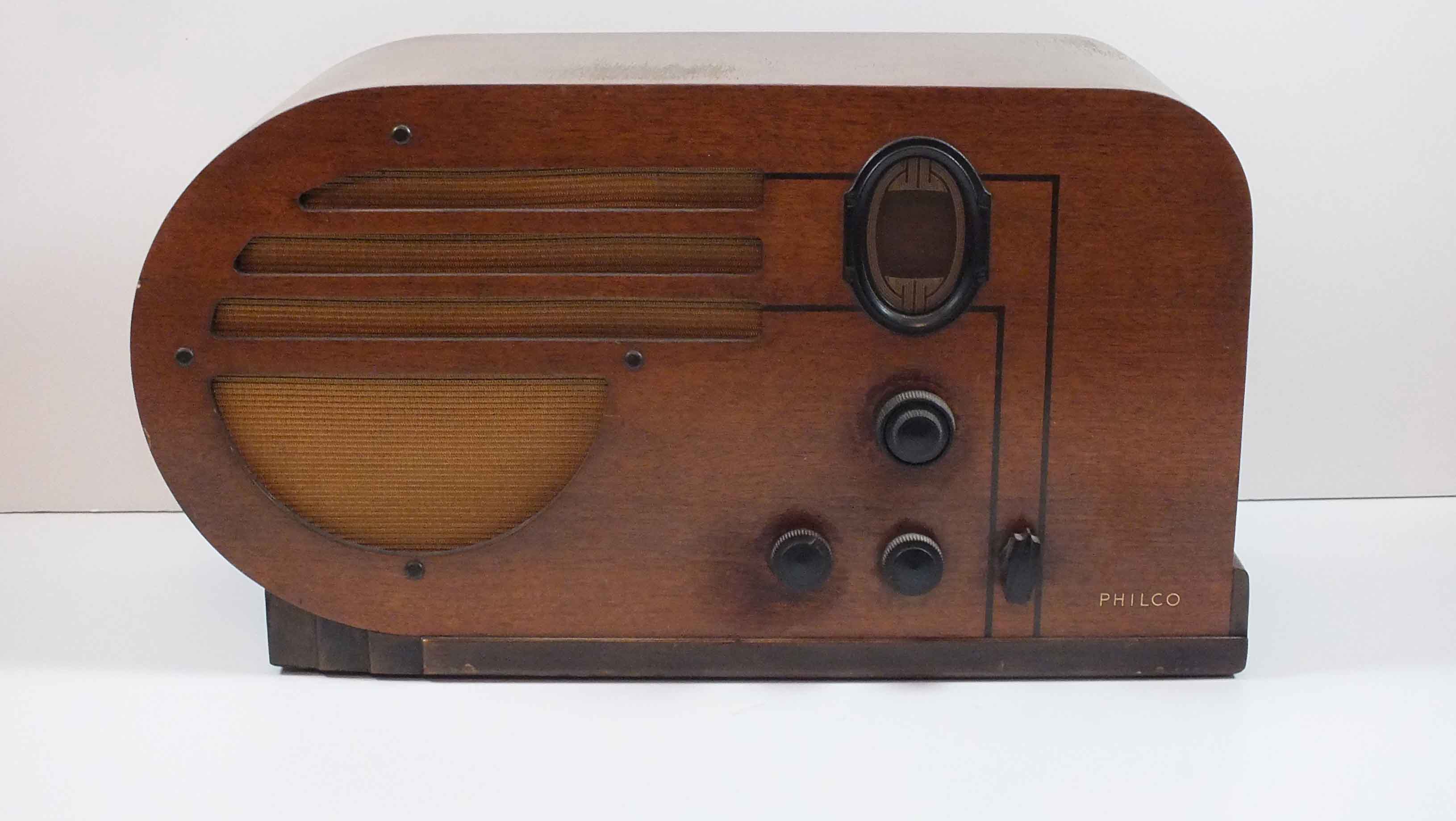 1940s Philco Radio 