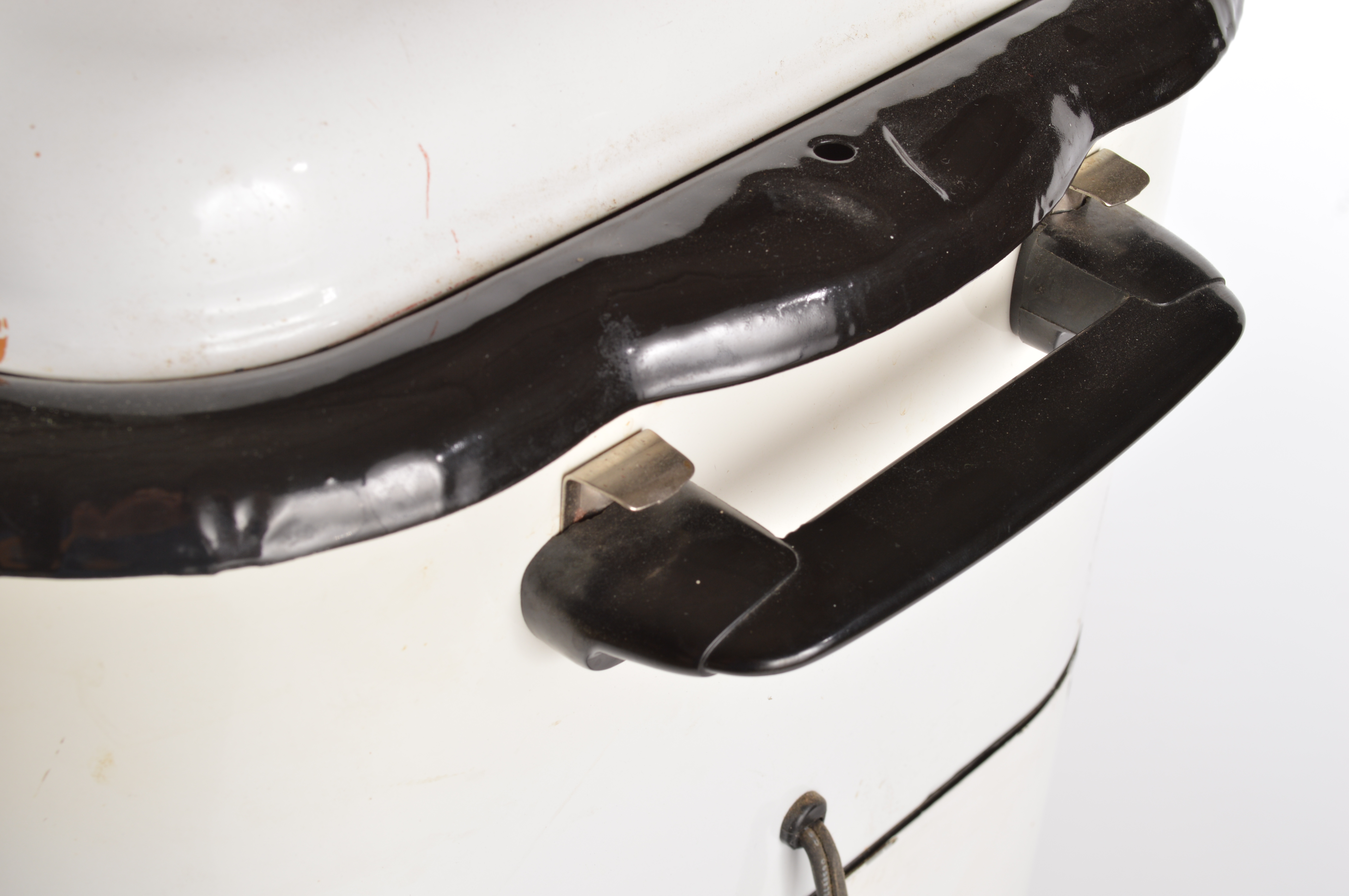 Hamilton Beach Roaster and Westinghouse Roaster Stand