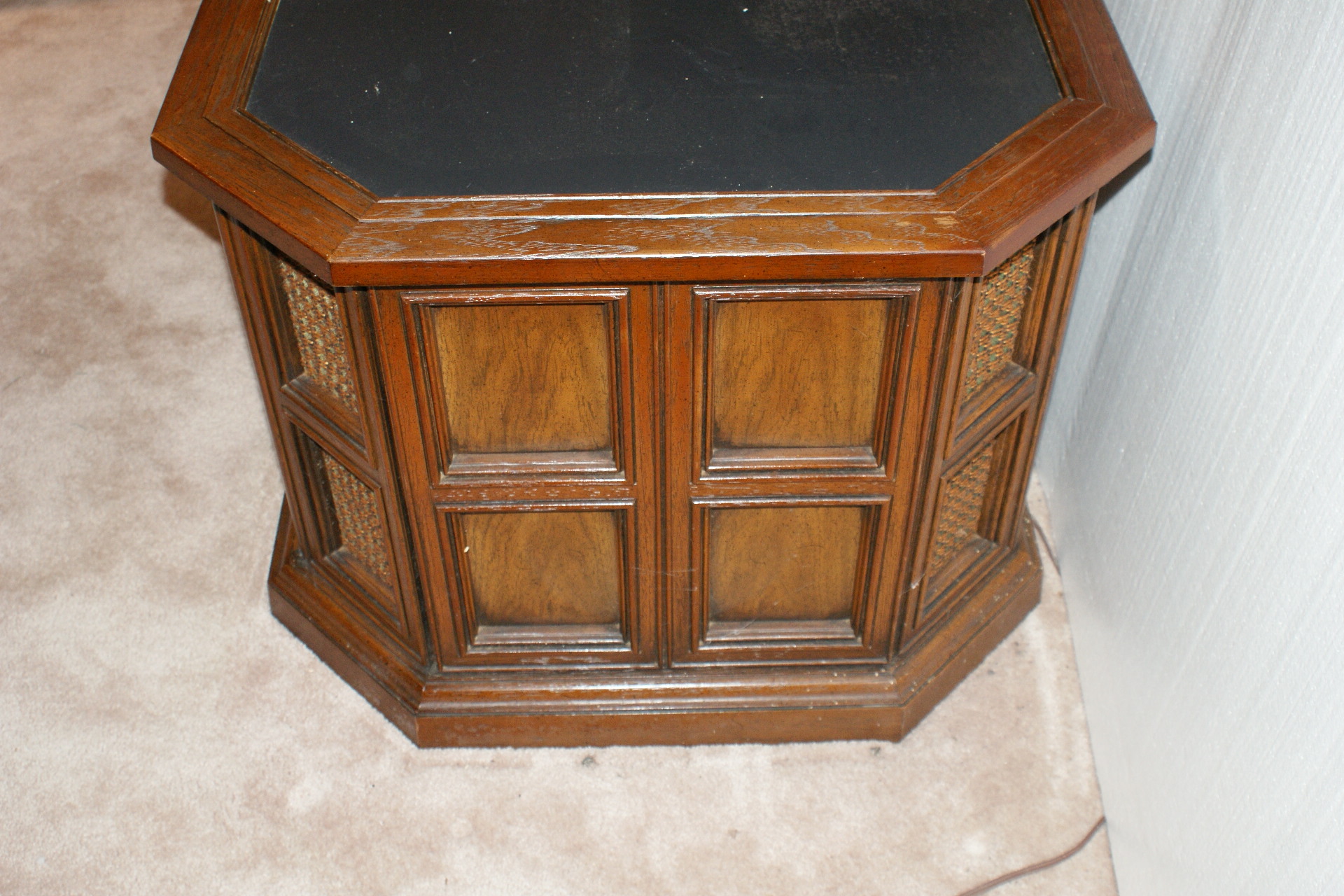 Vintage Magnavox Drum Console 