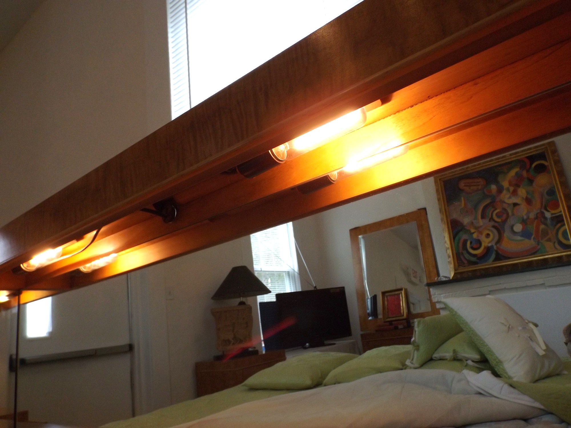 Mid-Century Lane King Tiger Maple Headboard and Night Stands