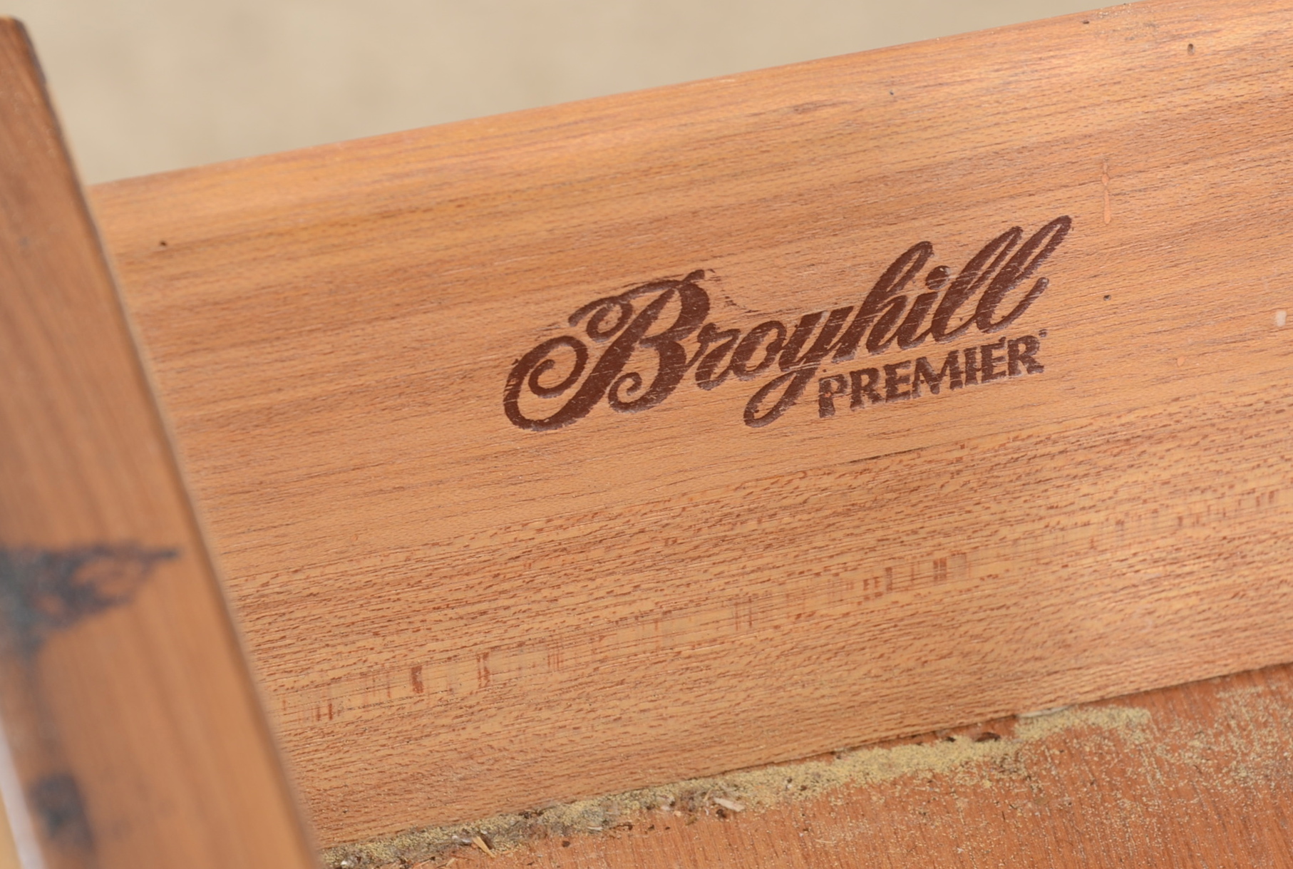 Midcentury Vintage Dresser