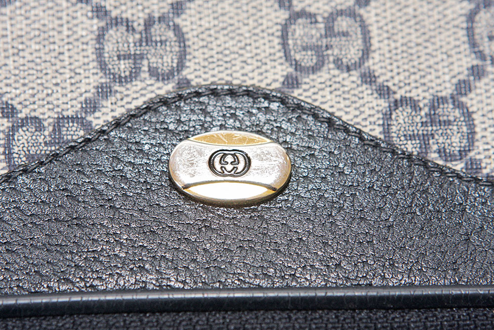 Gucci Shoulder Bag from the Italia Collection