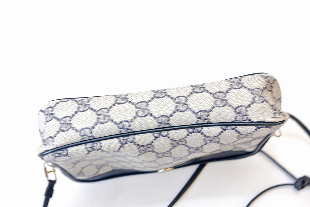 Gucci Shoulder Bag from the Italia Collection