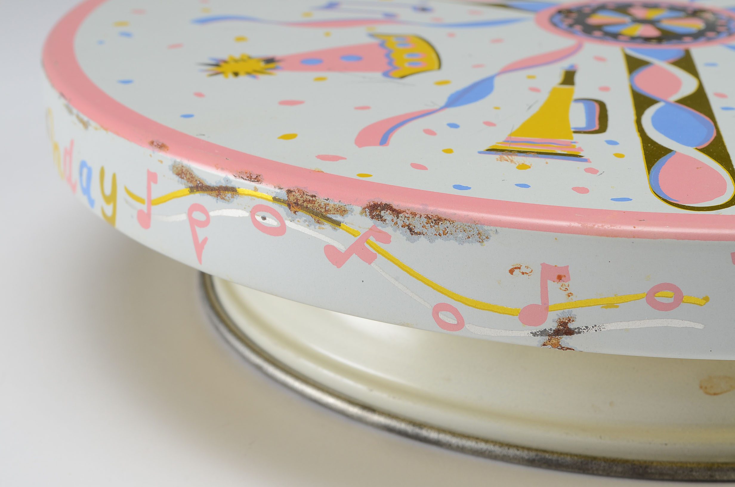 "Happy Birthday" Musical Cake Plate 