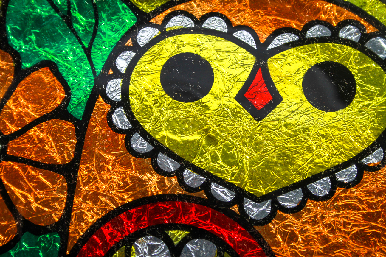 Various Sized Collectible Decorative Plates 