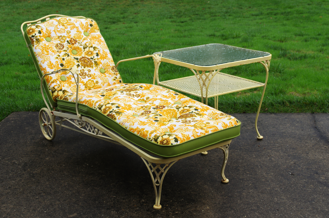 Vintage Wrought Iron Chaise Lounge with Cushion and Side Table