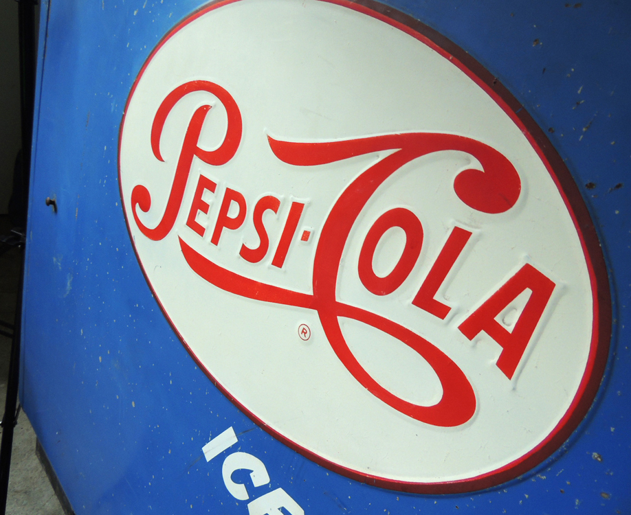 1950s Vintage Pepsi-Cola Vending Machine Cooler
