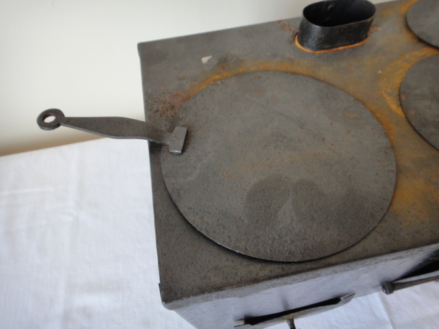 Child's Vintage Metal Toy Stove