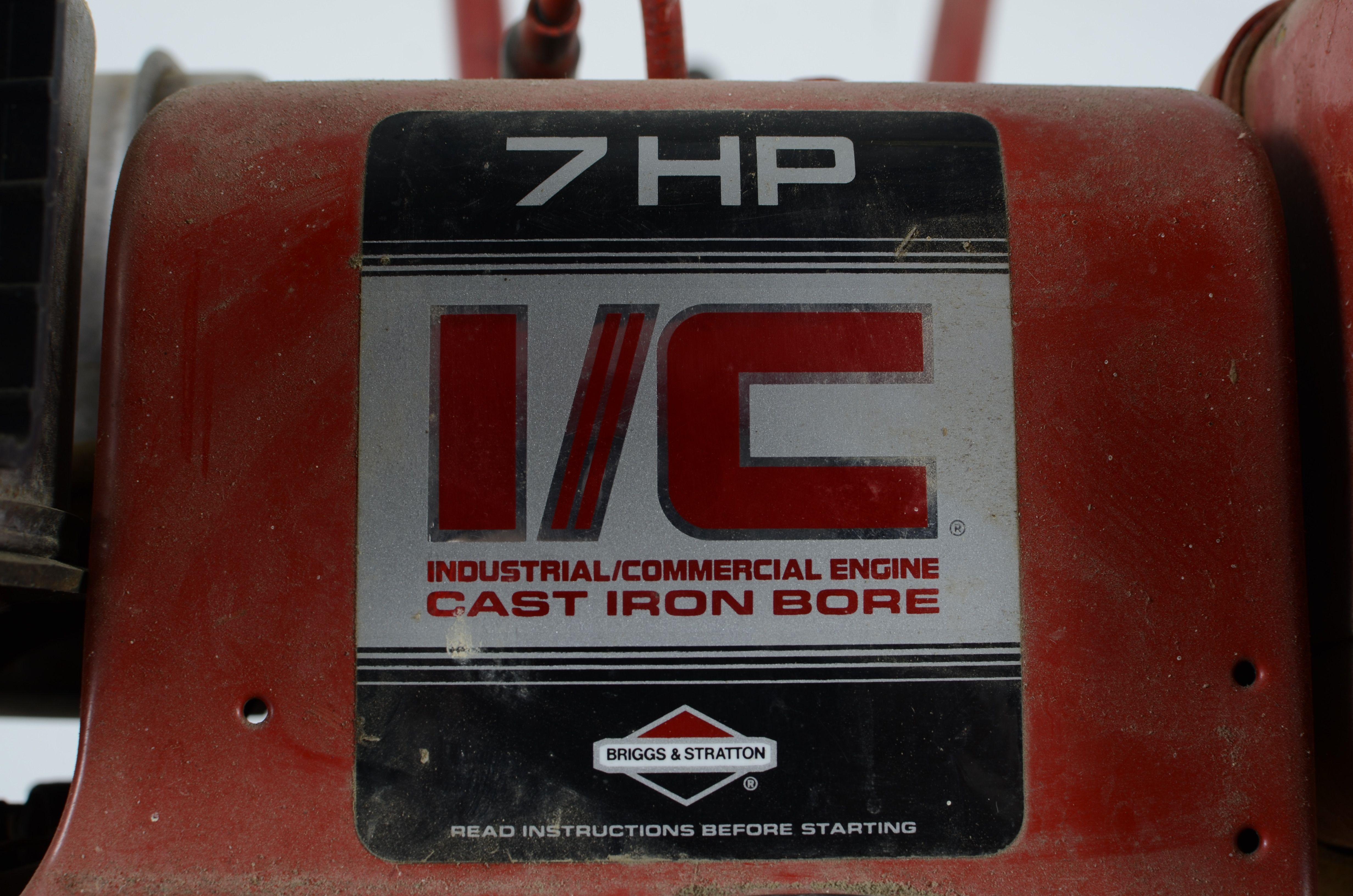 Briggs and Stratton Horse Tiller with 7HP Cast Iron Bore Engine