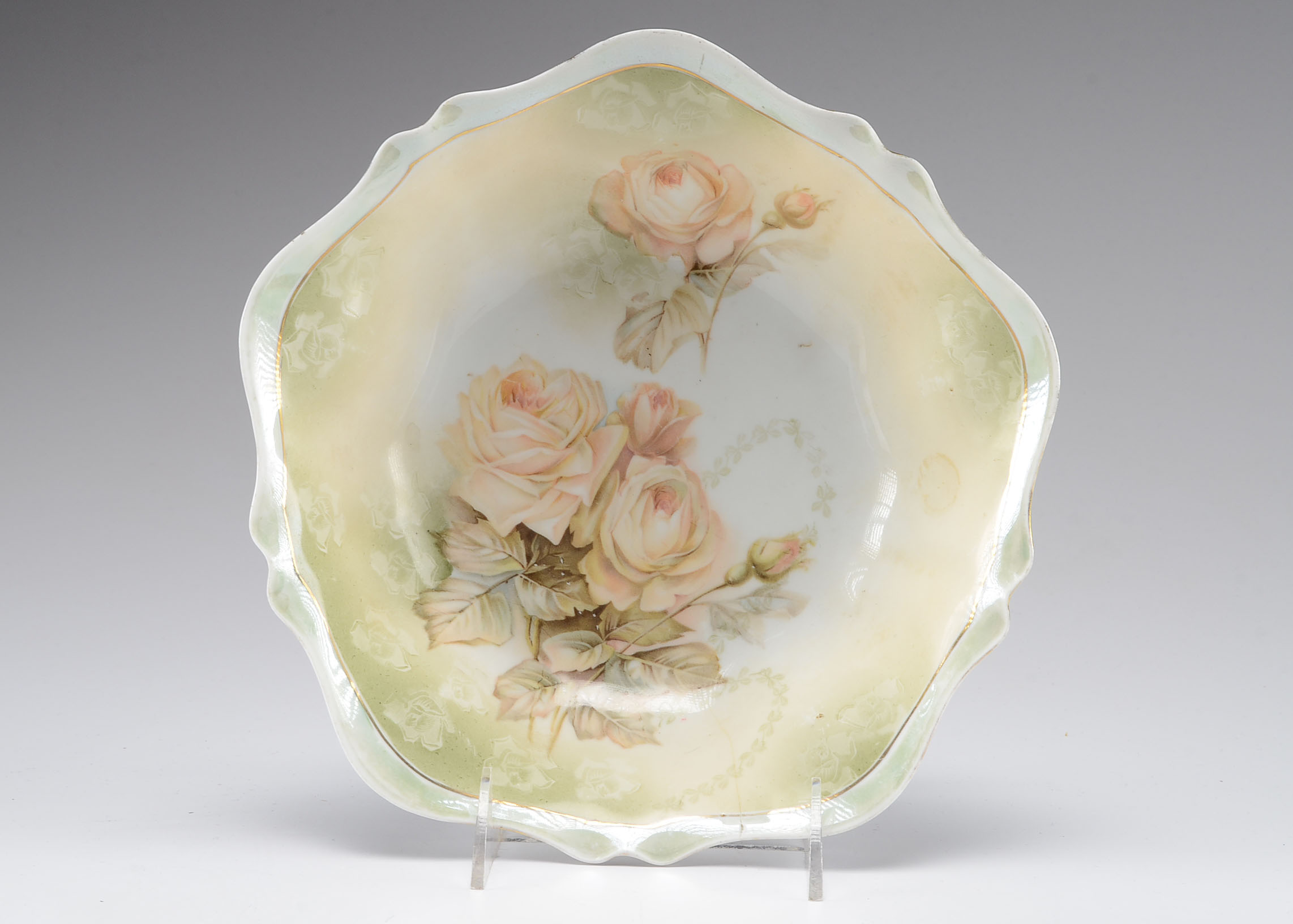 Assortment of Vintage Glass Collectables