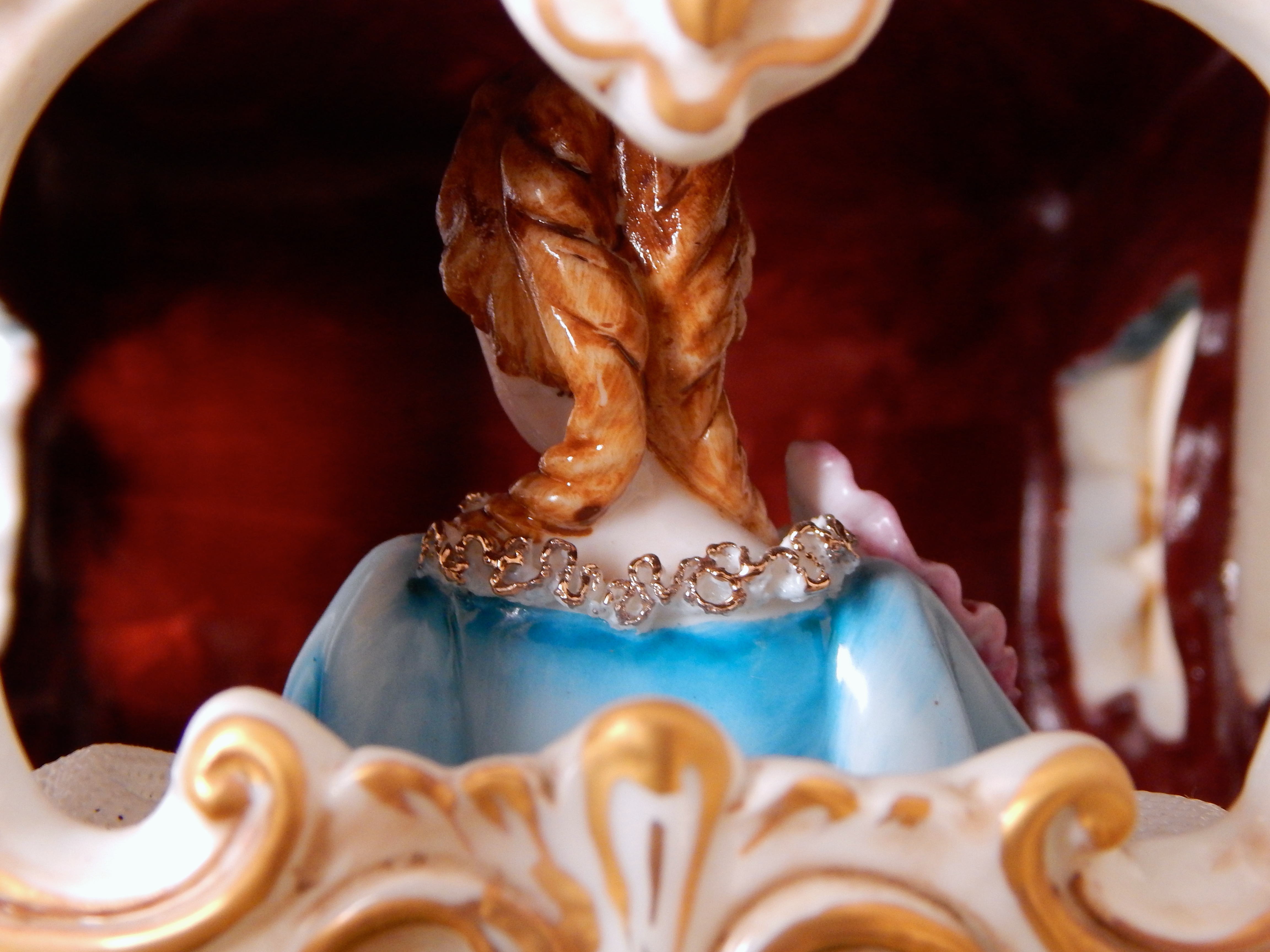 Tiche Italian Porcelain Horse-Drawn Carriage Scene