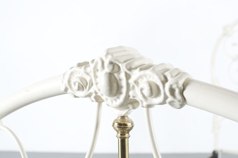 Victorian Style Queen Size Brass and White Metal Bed