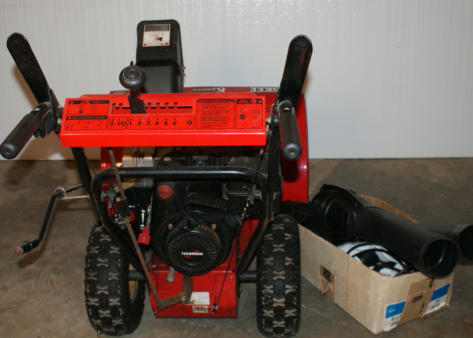 Huskee 8.0HP 27" Snow Blower