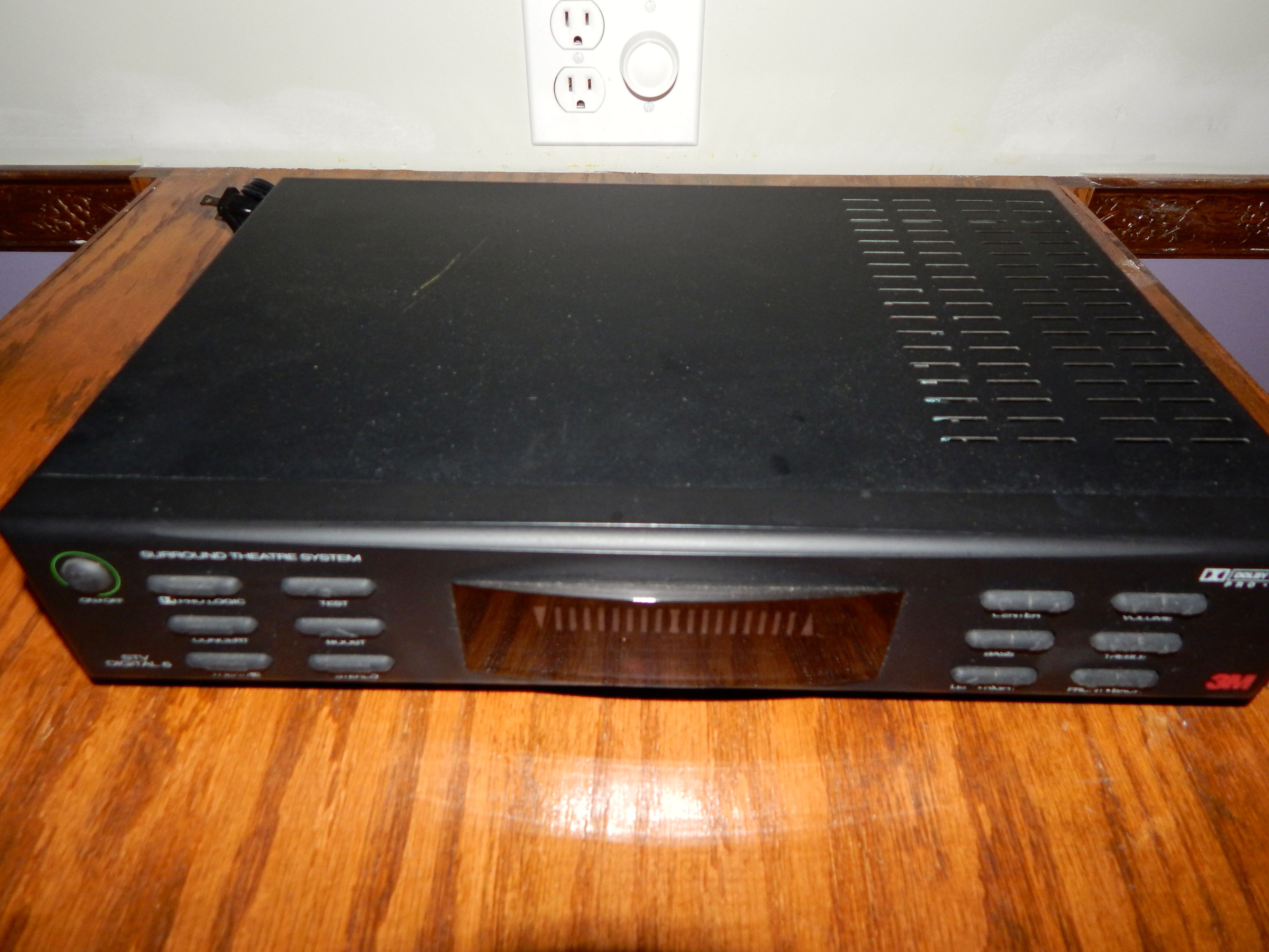 3M Complete Home Theatre Surround System