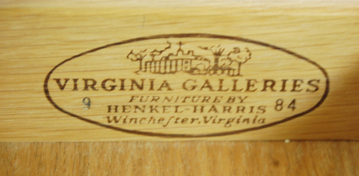 Henkel-Harris Solid Cherry End Table in Queen Anne Style