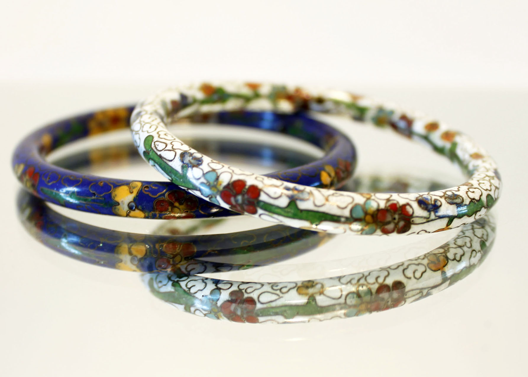 Vintage Floral Enamel Cloisonne Bangle Bracelets