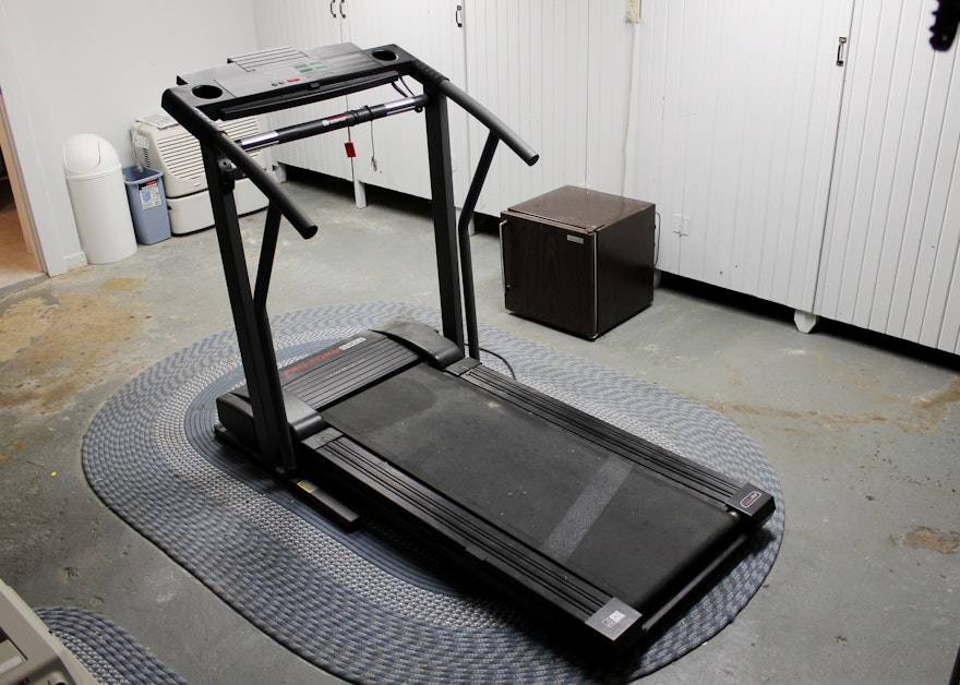 Proform Incline Treadmill with Limited Edition EKG Grip Pulse Bar