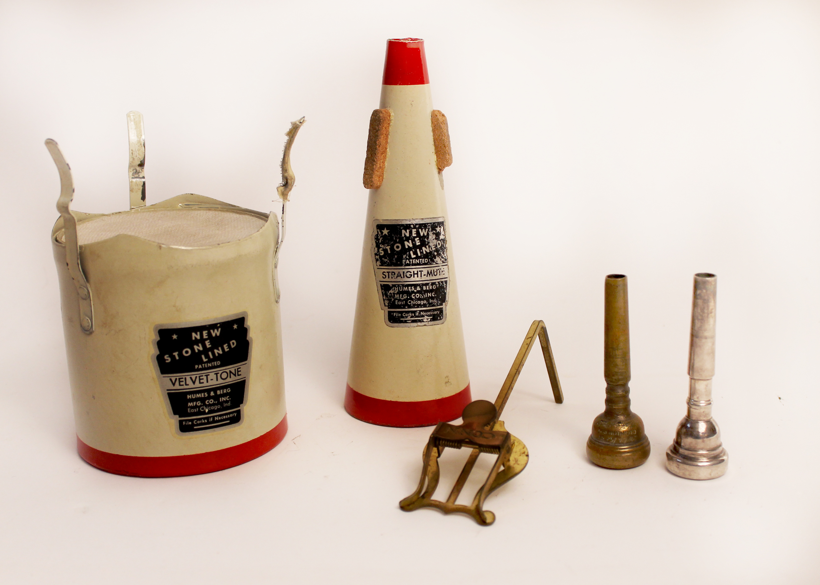 Conn "Conquest" Brass Trumpet with Mouthpieces and Two Mutes