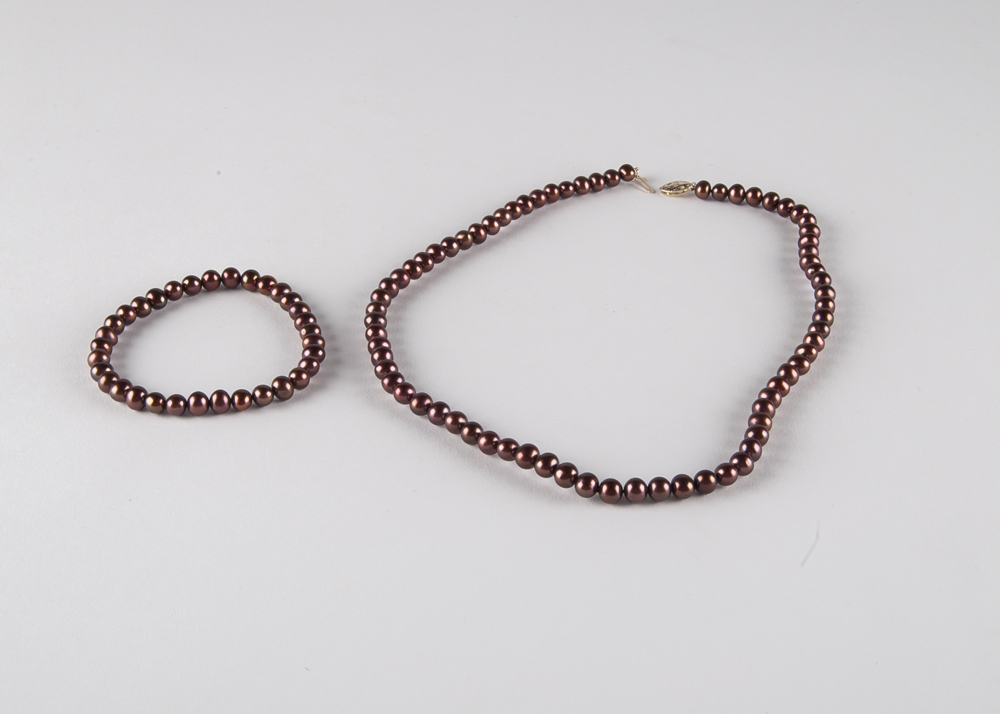 Dyed Freshwater Pearl Necklace and Bracelet