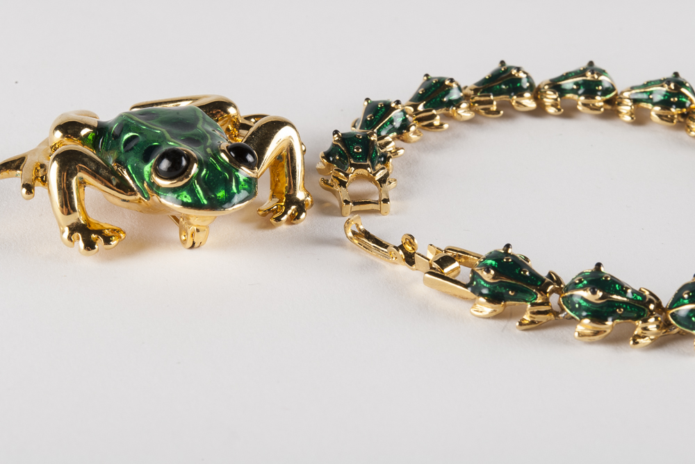 Assortment of Animal Themed Jewelry