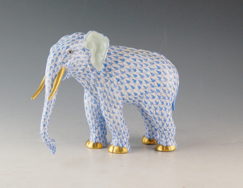 Herend Blue Fishnet Porcelain Elephant
