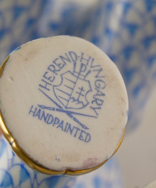 Herend Blue Fishnet Porcelain Elephant