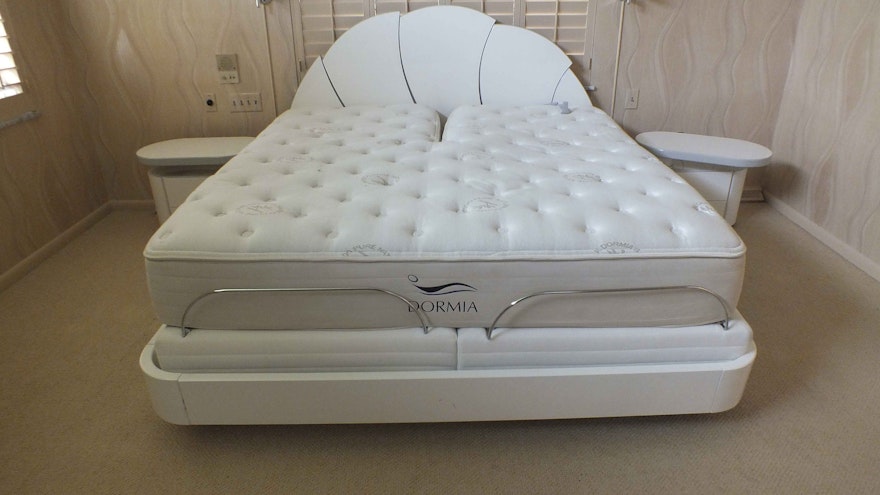 Legett Platt Adjustable King Size Bed System and Dormia Mattress