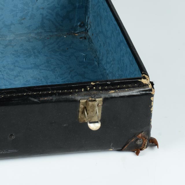 Vintage Hard Side Suitcase