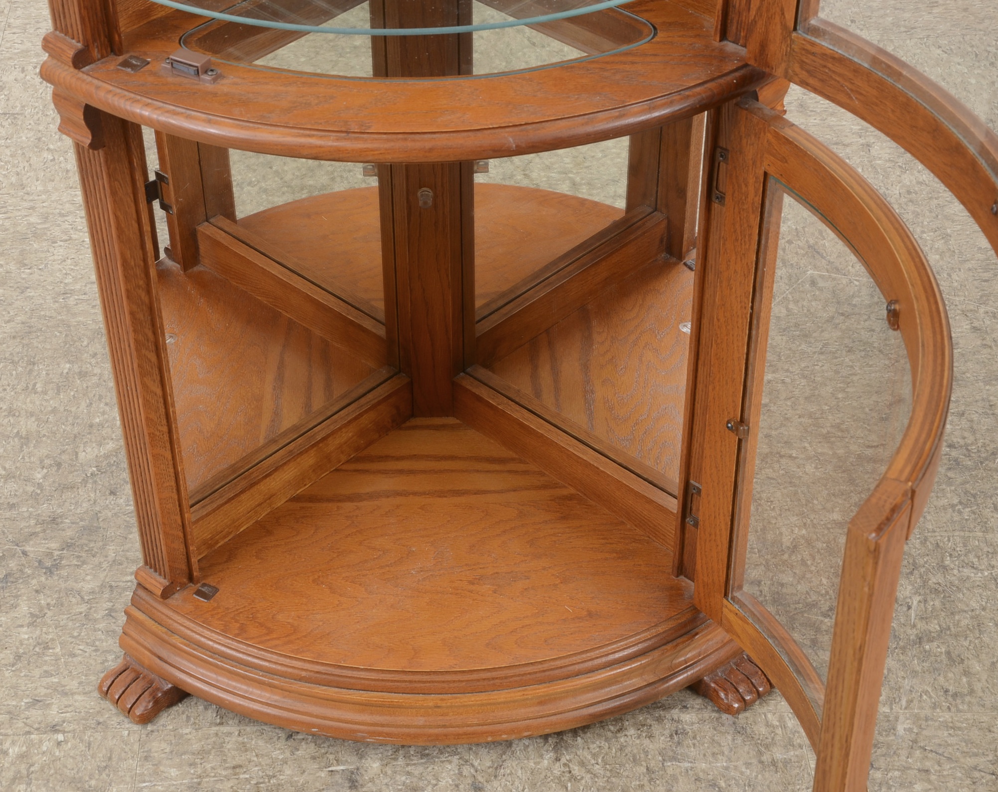 Pulaski Rounded Front Corner Curio Cabinet