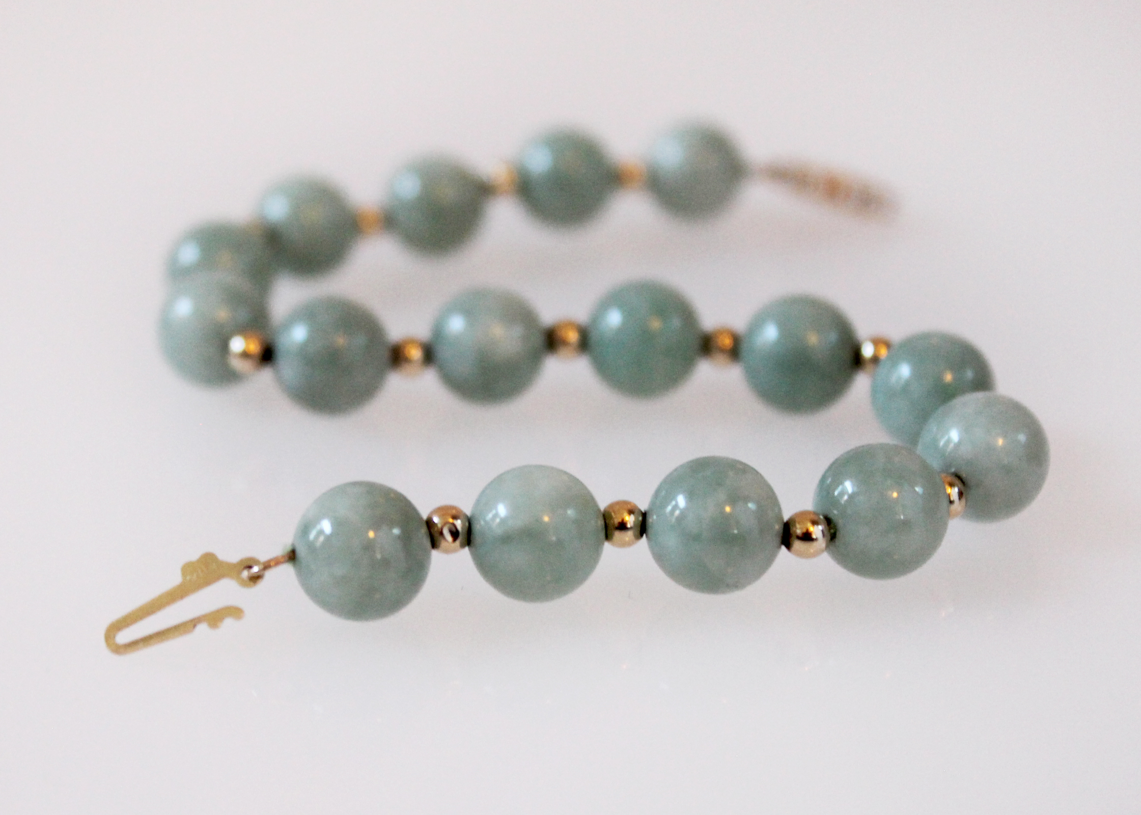 Vintage Chinese Jade and 14K Yellow Gold Bracelet
