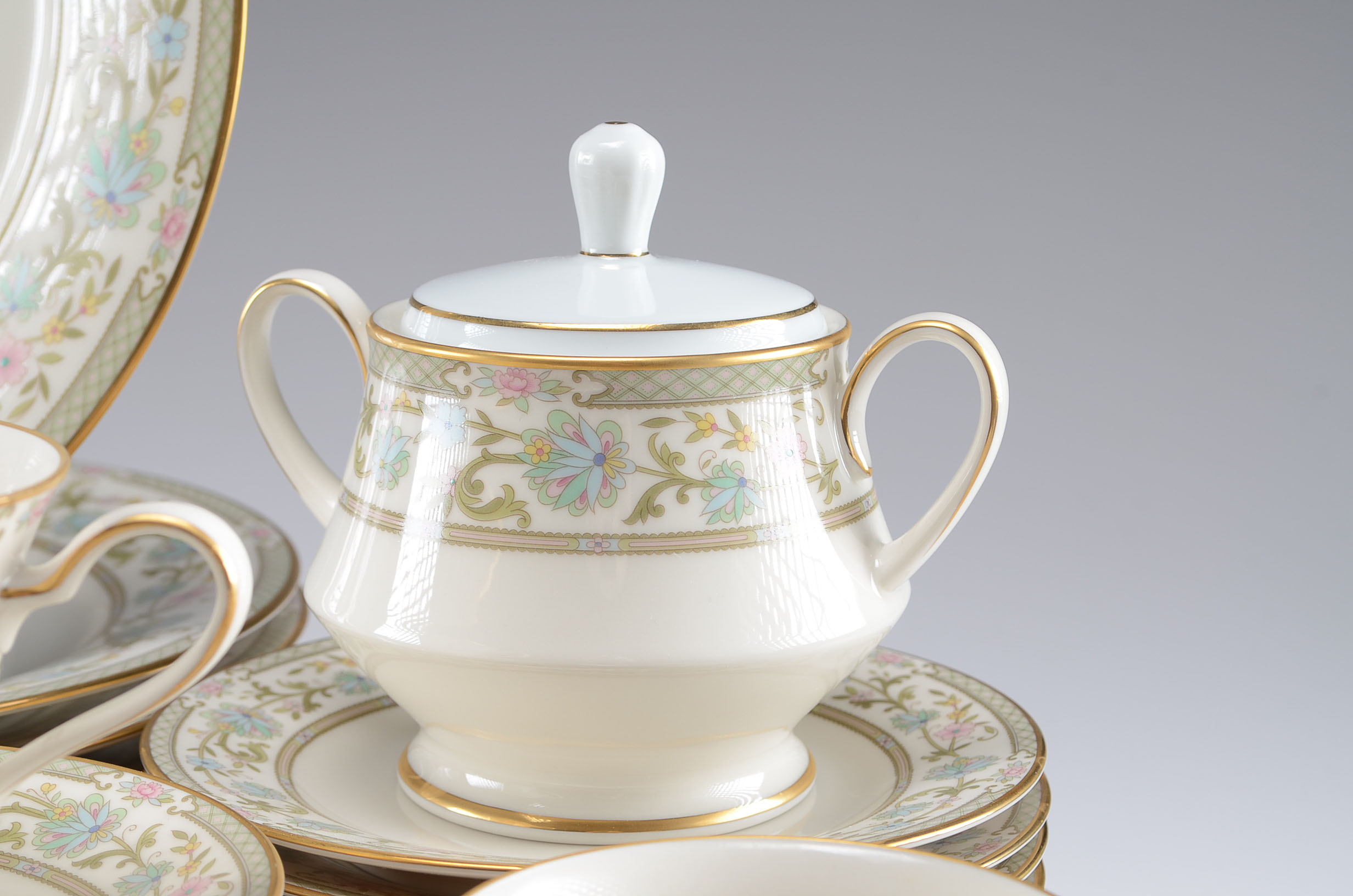 Set of Noritake China in "Miyoshi" Pattern