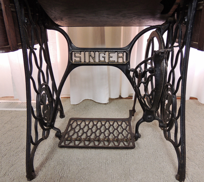 Antique Sphinx Model 27 Singer Treadle Sewing Machine and Cabinet