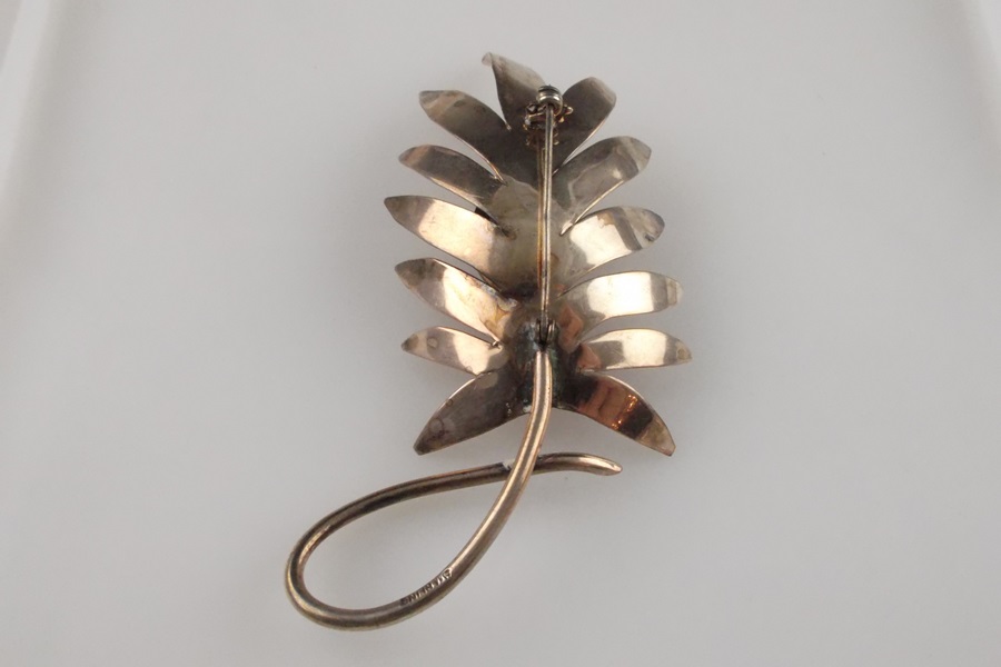 Vintage Sterling Silver Leaf Brooch