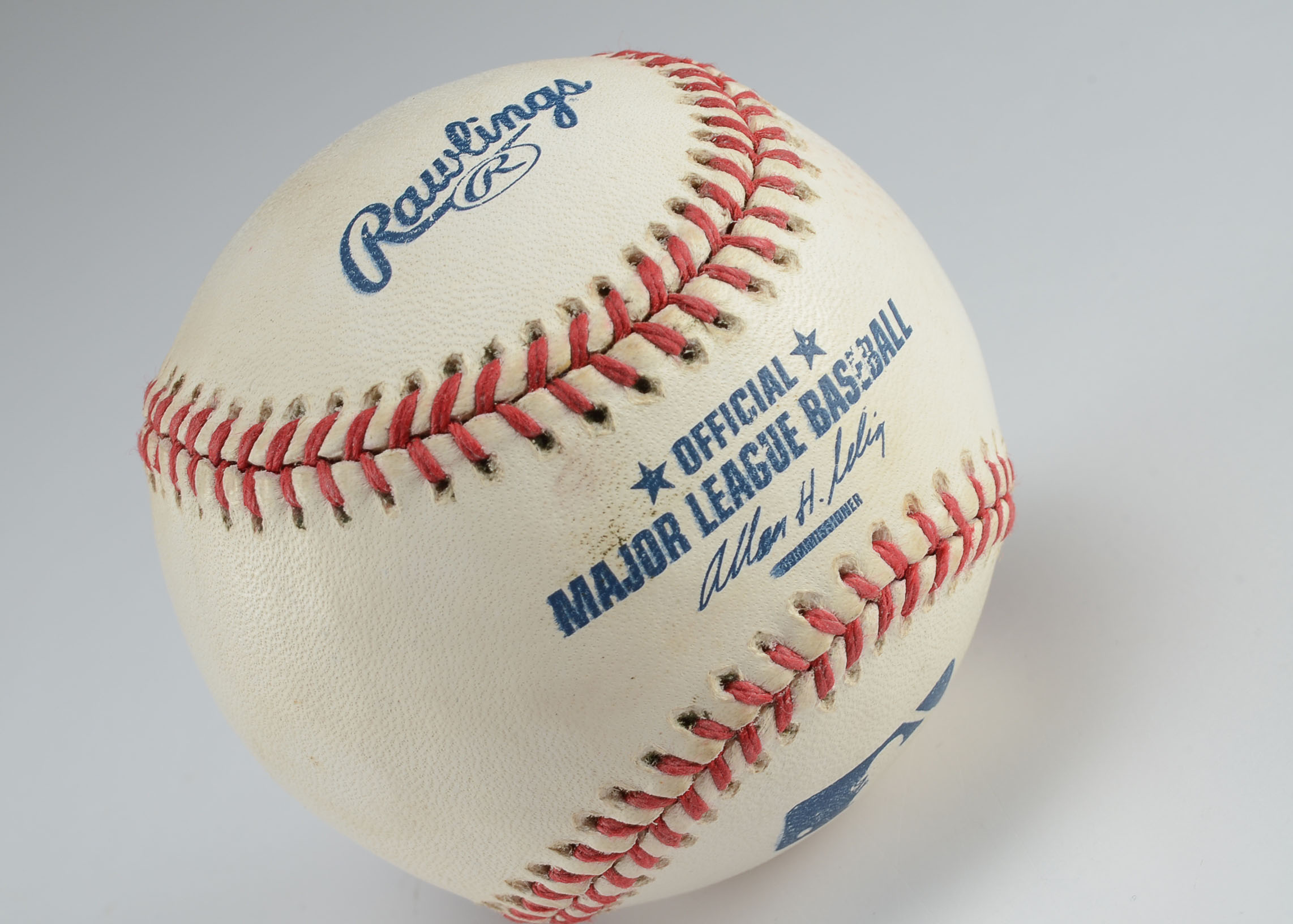 Johnny Bench Signed Baseball