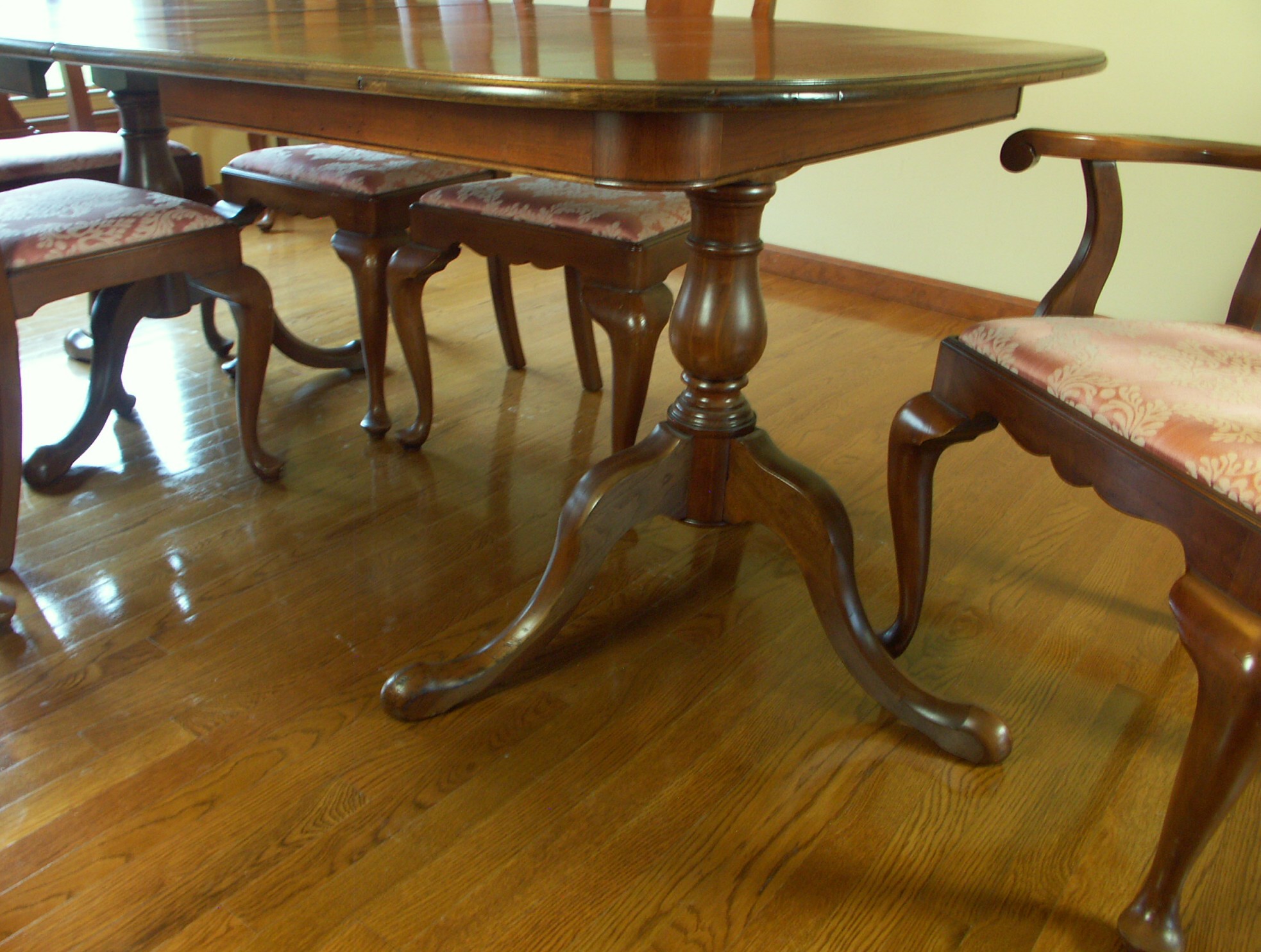 Queen Anne Henkel Harris Dining Chairs and Table