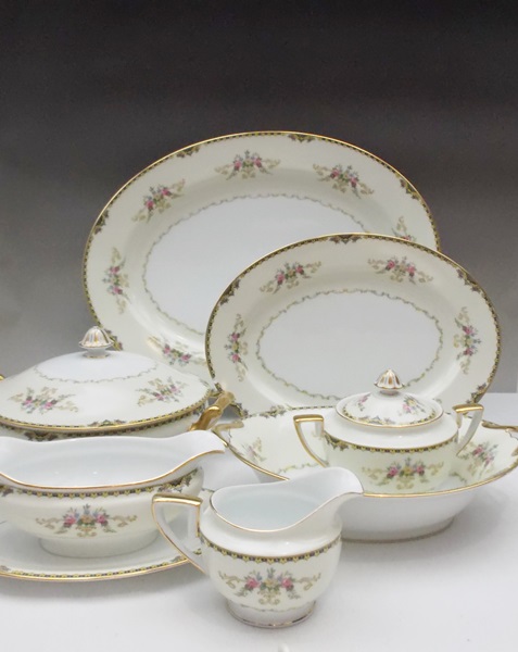 91-Piece Set of Noritake China-Alford