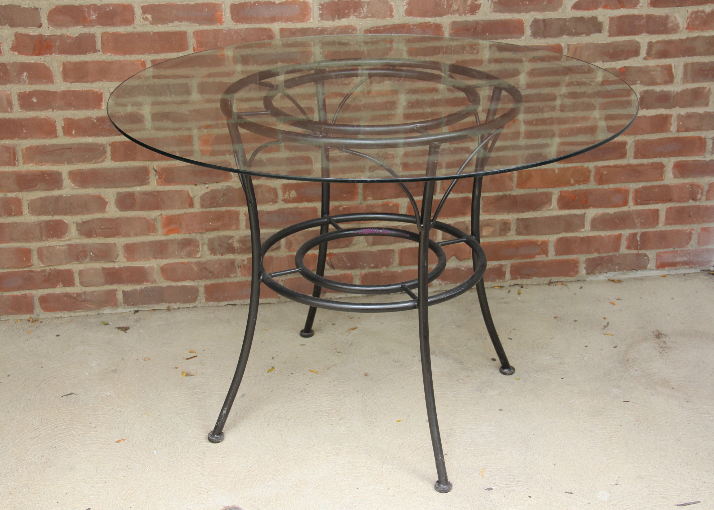 Round Glass Top Patio Table