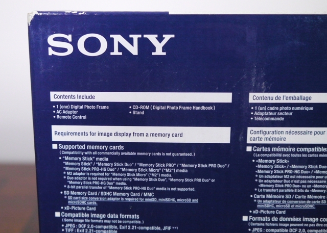 Sony S-Frame Digital Picture Frame with 16GB Memory Card