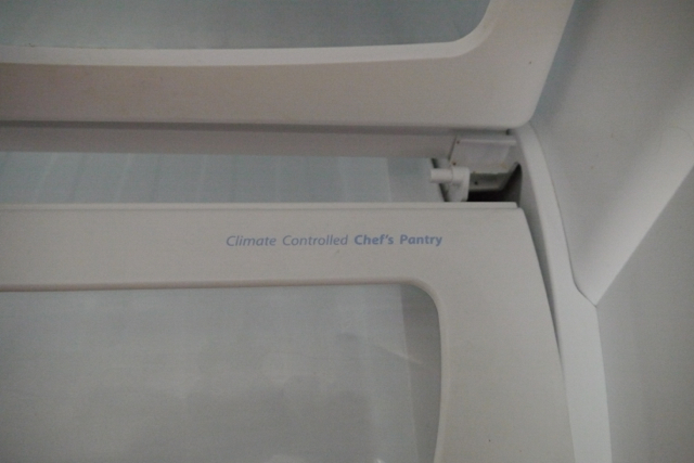 Amana Refrigerator with Bottom Freezer Drawer