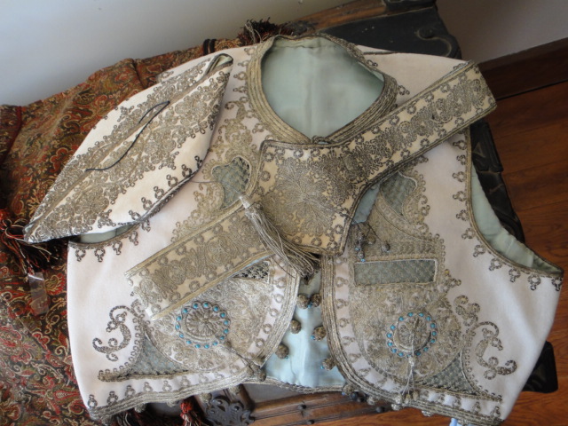 Lady's Vintage Unworn Virany Coat & More