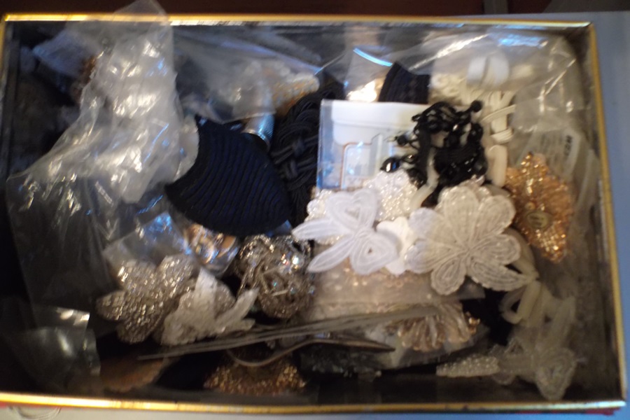 Assortment of Vintage Buttons 