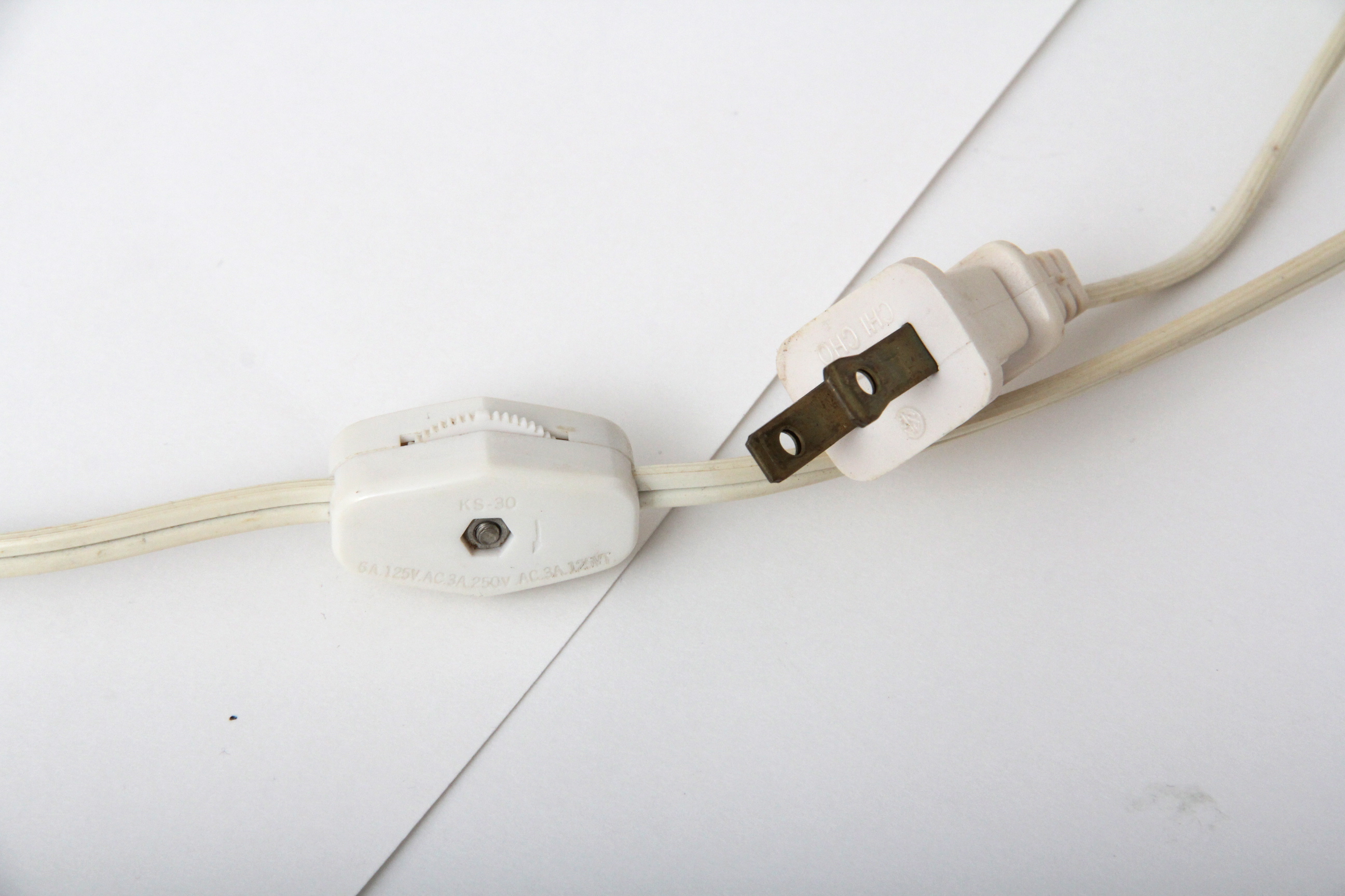 Vintage Wedding Cake Crystal Chandelier Lamp with Crystal Dome