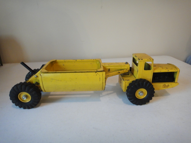 NY-LINT Tool Toys, Tournahopper, Tournatractor & More 