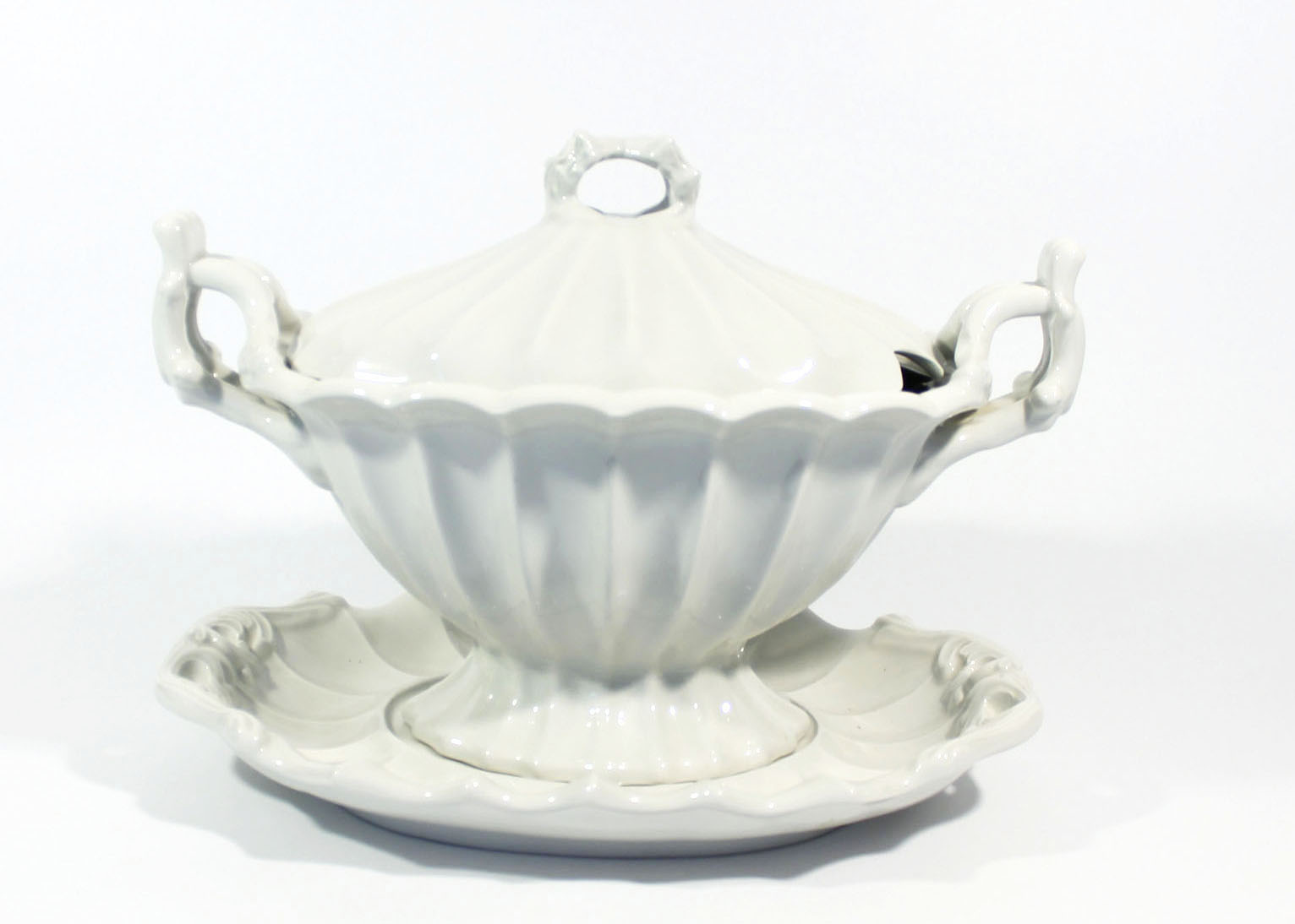 Vintage Red Cliff Ironstone Soup Tureen