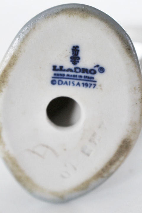 Three Lladro 1977 Geese Figurines