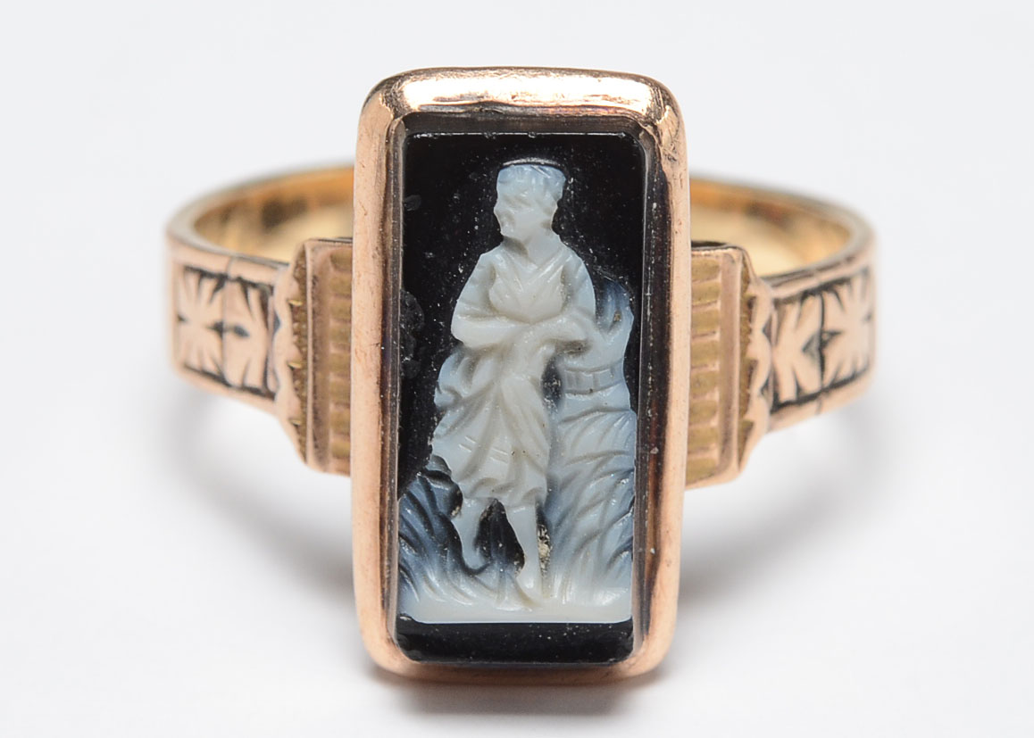 Early 20th Century Sardonyx Cameo Style Ring