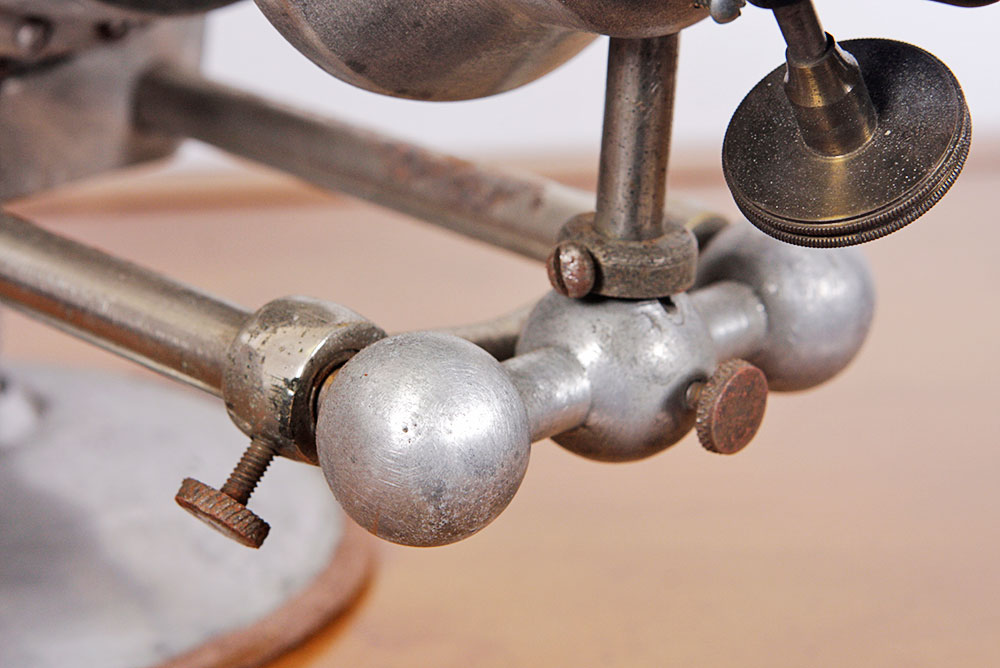 Victor Portable Stereopticon